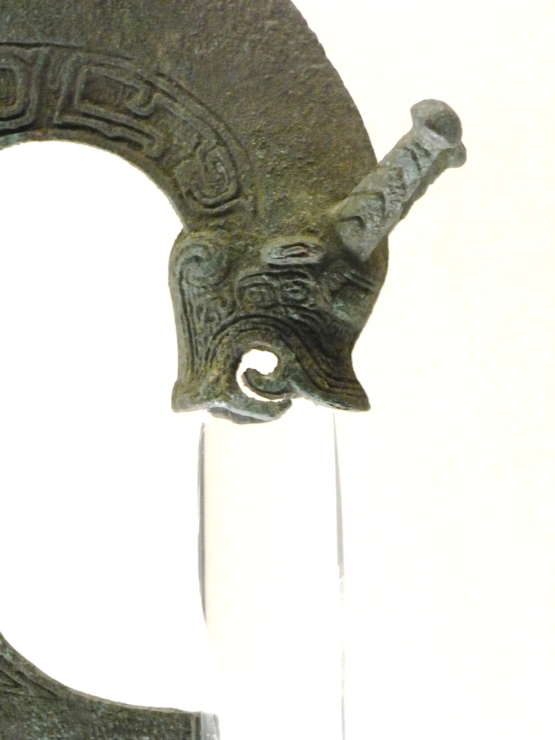 龍首鉞（拡大）