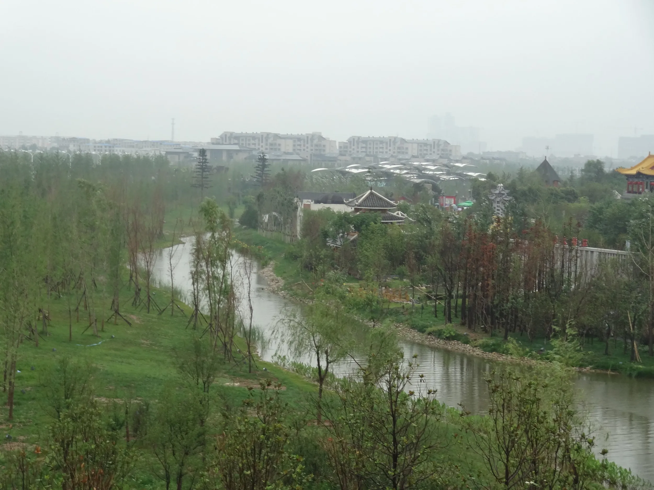 城壁の上からの風景