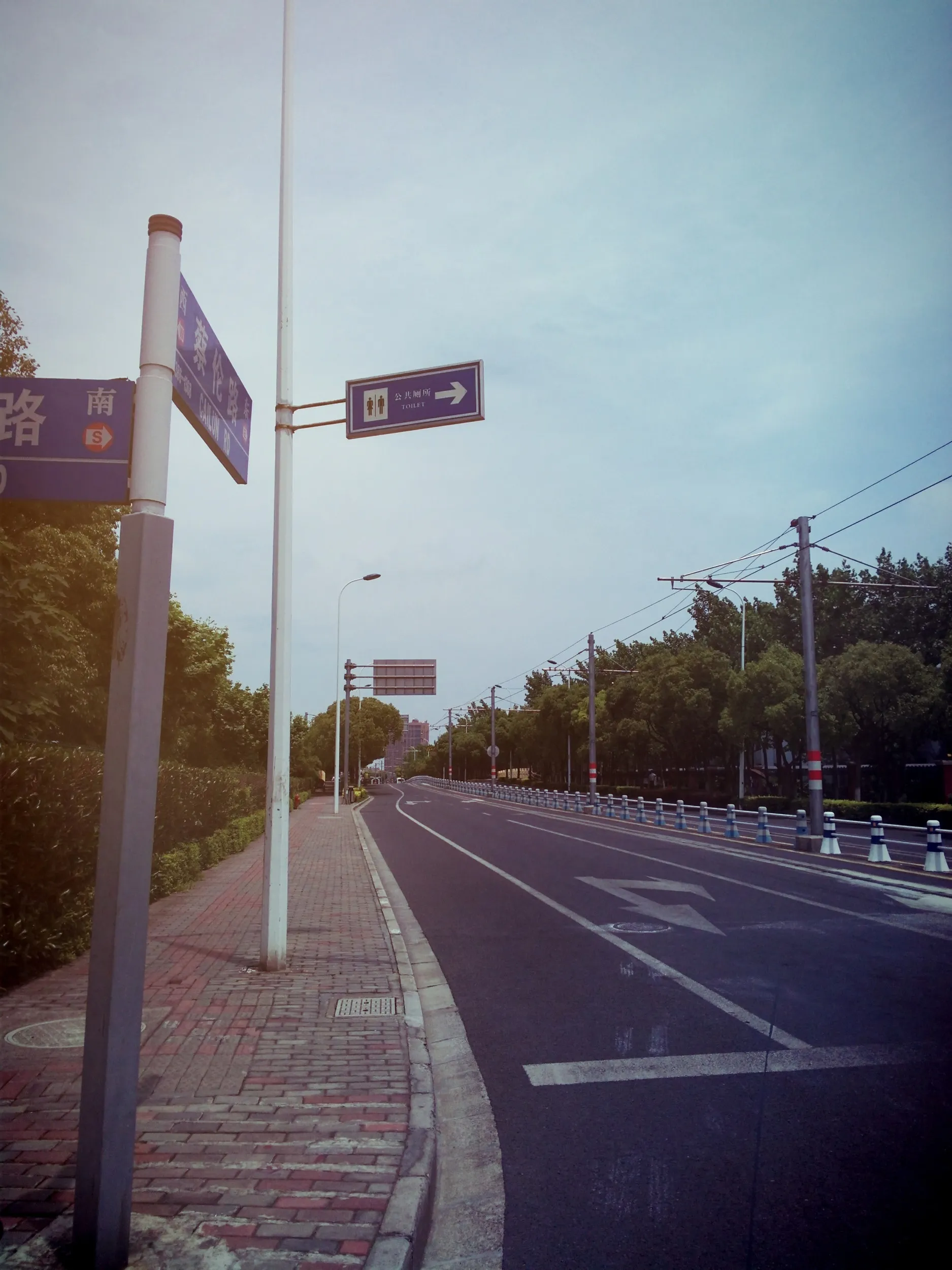 上海、張江高科付近の風景